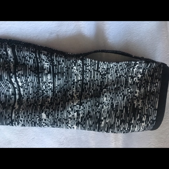 COPY - NIKE Jacket - Picture 3 of 3